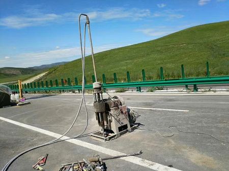 金州公路地基基础注浆加固